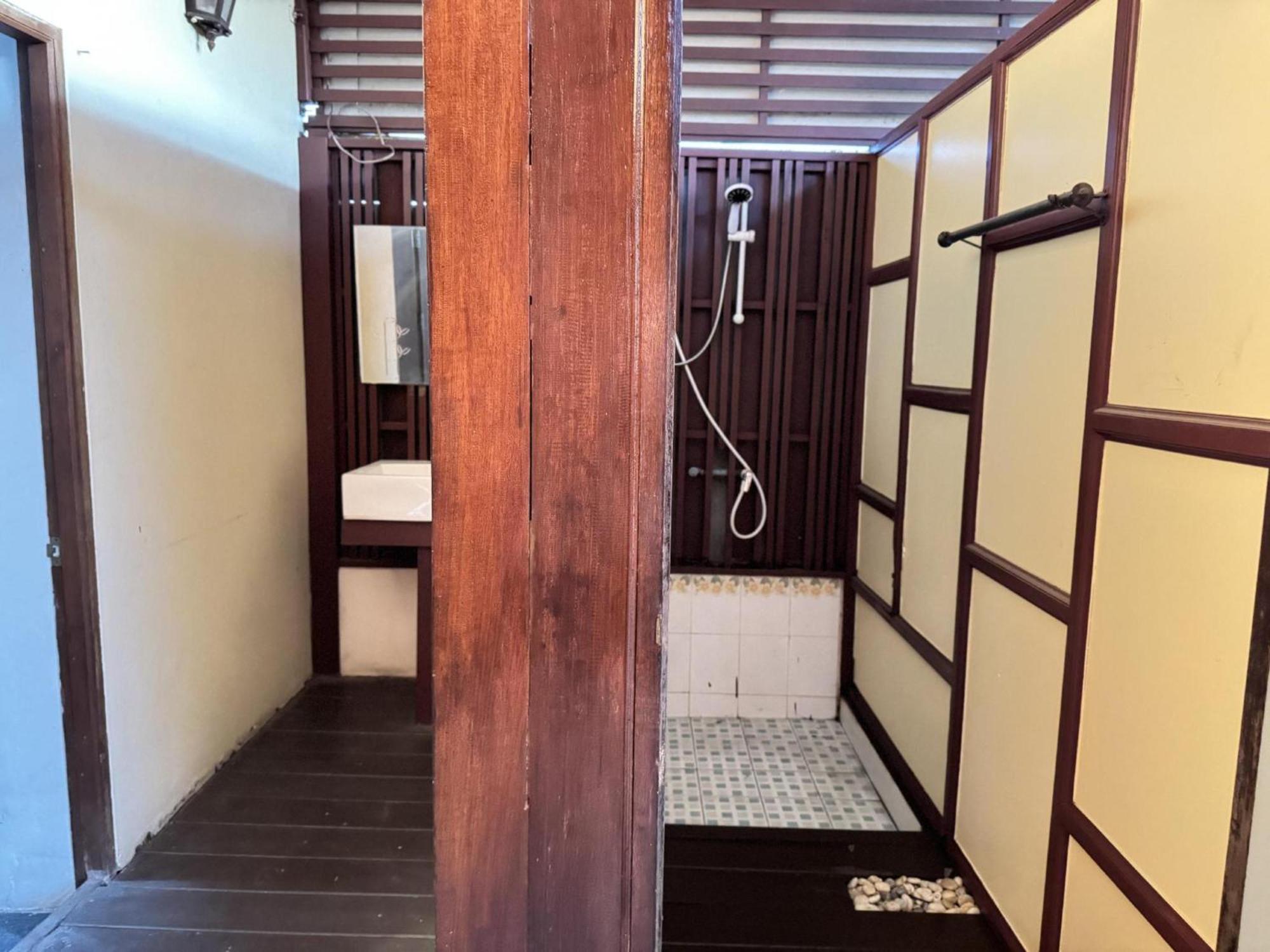 Collection O Bupamontra Chiangmai Hotell Chiang Mai Eksteriør bilde