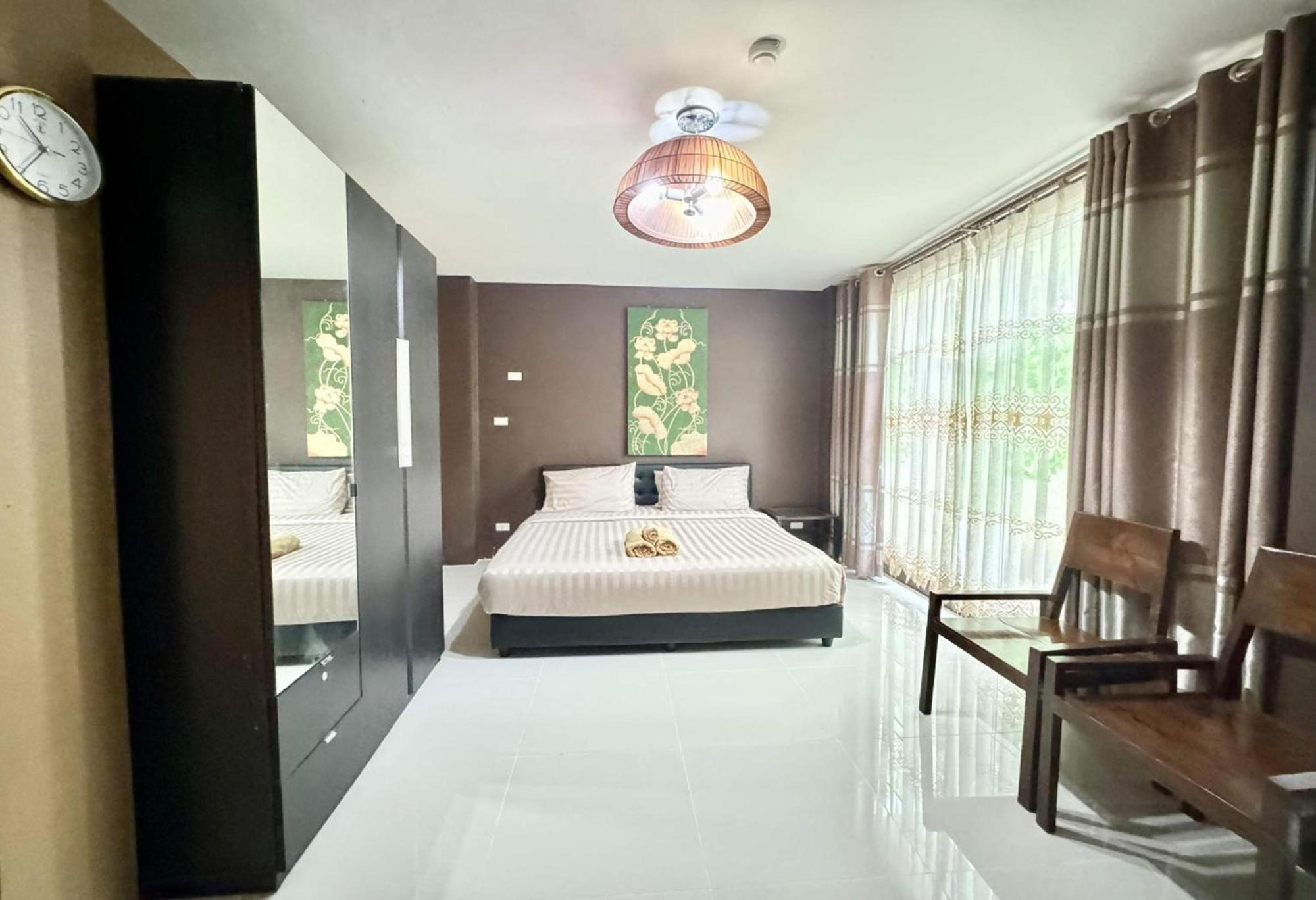Collection O Bupamontra Chiangmai Hotell Chiang Mai Eksteriør bilde