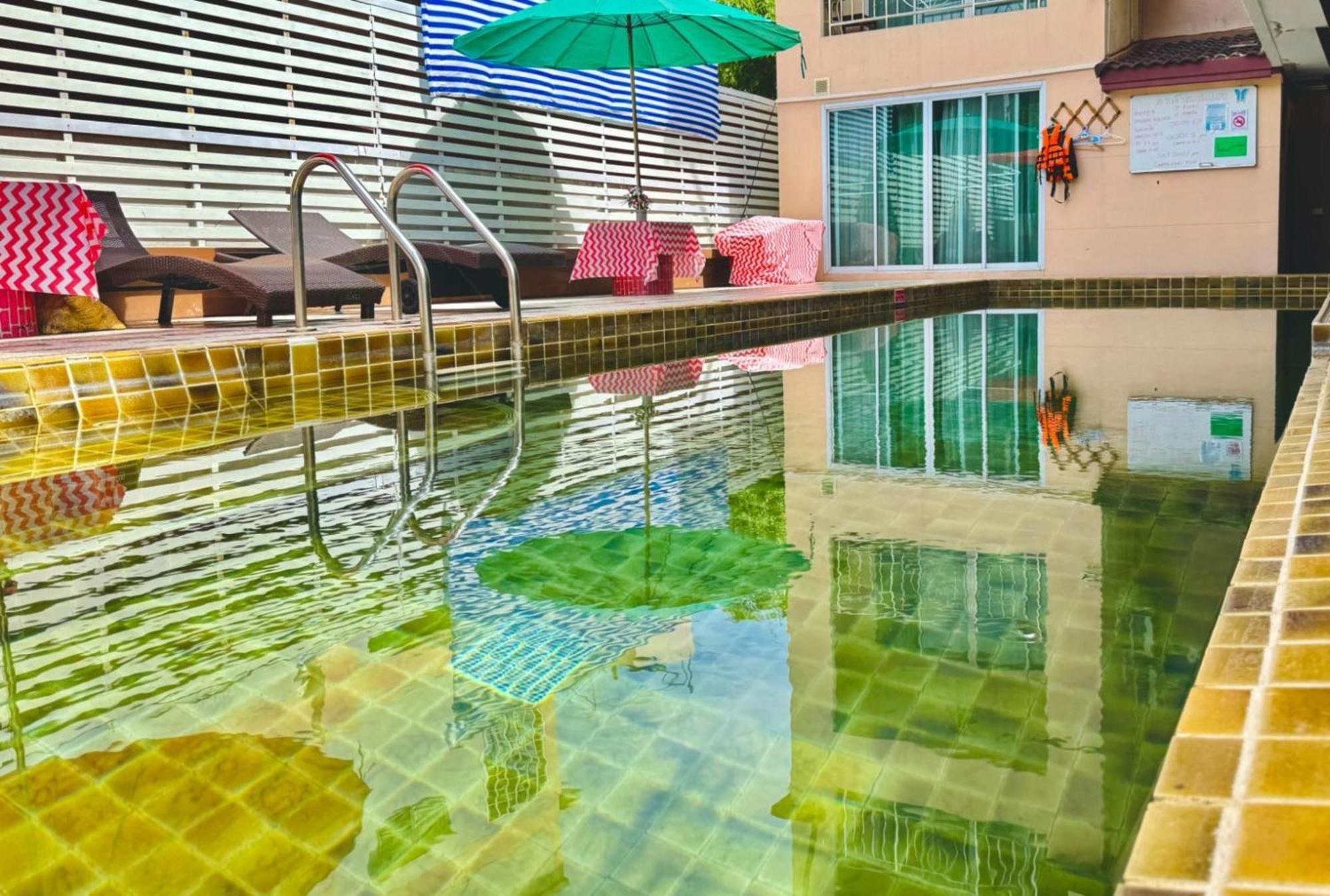 Collection O Bupamontra Chiangmai Hotell Chiang Mai Eksteriør bilde